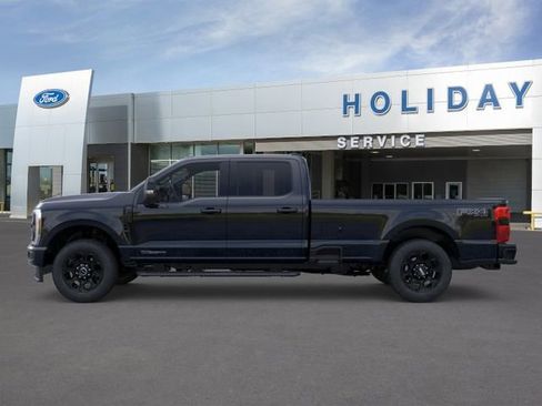 New 2026 Ford F250 Lariat w/ Black Appearance Package AWD/4WD image 3