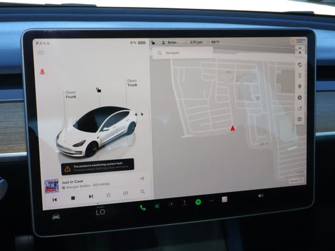 Used 2022 Tesla Model 3 Long Range image 19