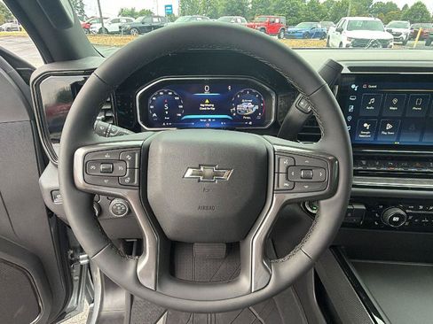New 2026 Chevrolet Silverado 2500 ZR2 w/ LPO, Dark Essentials Package AWD/4WD image 23