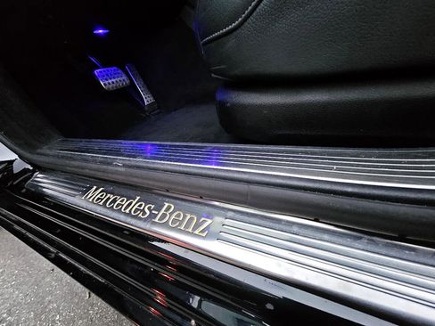 Used 2014 Mercedes-Benz S 550 Sedan image 26