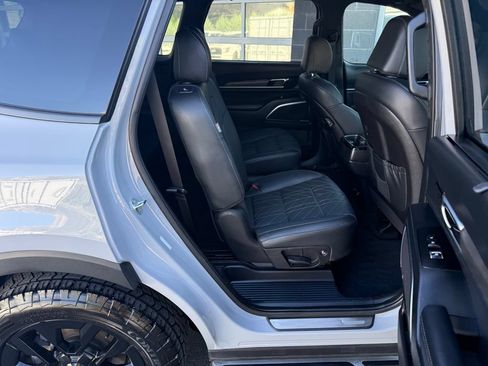 Used 2025 Kia Telluride SX Prestige X-Pro AWD/4WD image 40