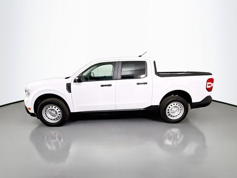 Used 2023 Ford Maverick XL image 6