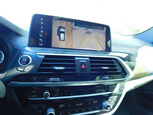 Used 2018 BMW X3 xDrive30i w/ Premium Package image 11