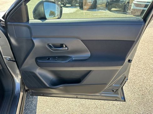 New 2026 Nissan Kicks S FWD image 14
