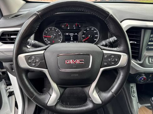 Used 2018 GMC Acadia SLE AWD/4WD image 15