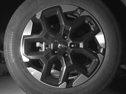 Used 2024 Kia Sorento S image 15