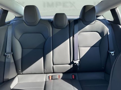 Used 2025 Tesla Model 3 Long Range image 12