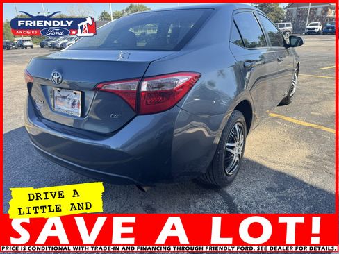 Used 2018 Toyota Corolla LE image 5