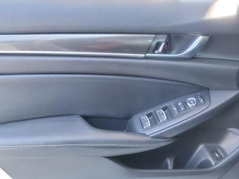 Used 2022 Honda Accord Sport image 21