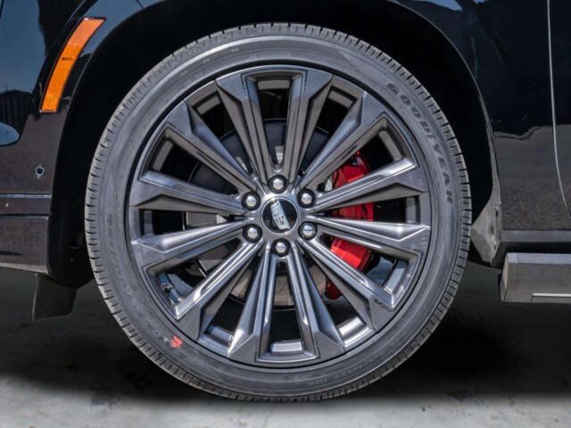 Used 2026 Cadillac Escalade V AWD/4WD image 36