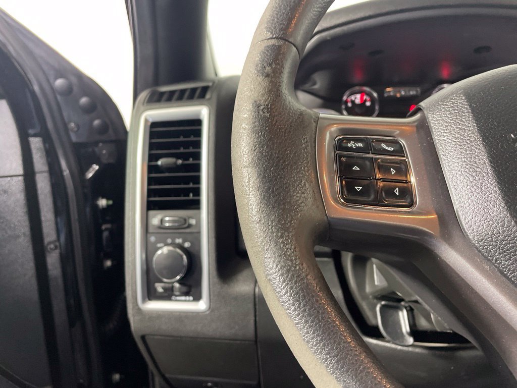 Used 2022 RAM 1500 Warlock w/ Electronics Group AWD/4WD image 14