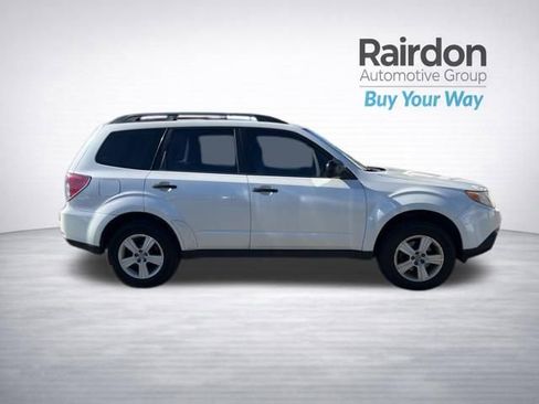 Used 2010 Subaru Forester 2.5X image 10