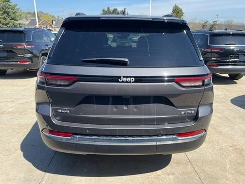 Certified 2025 Jeep Grand Cherokee Limited AWD/4WD image 5