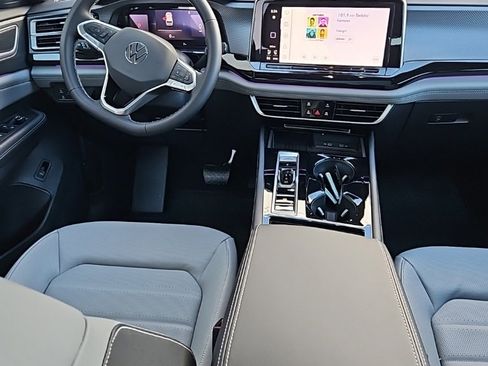 New 2026 Volkswagen Atlas Cross Sport SEL image 25