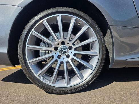 Used 2018 Mercedes-Benz SL 550 image 38