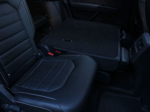 Used 2023 Volkswagen Atlas SEL Premium image 28