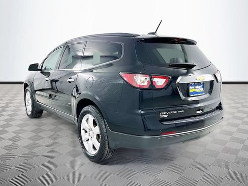 Used 2017 Chevrolet Traverse LT w/ Style and Technology Package AWD/4WD image 5