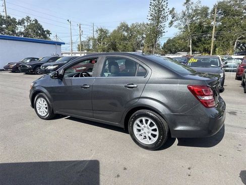 Used 2019 Chevrolet Sonic LT w/ Convenience Package image 7