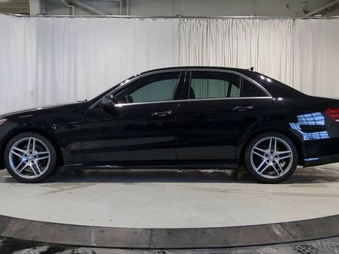Used 2016 Mercedes-Benz E 400 4MATIC Sedan image 5