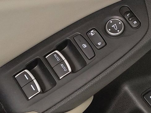 Used 2020 Honda Accord EX-L image 27