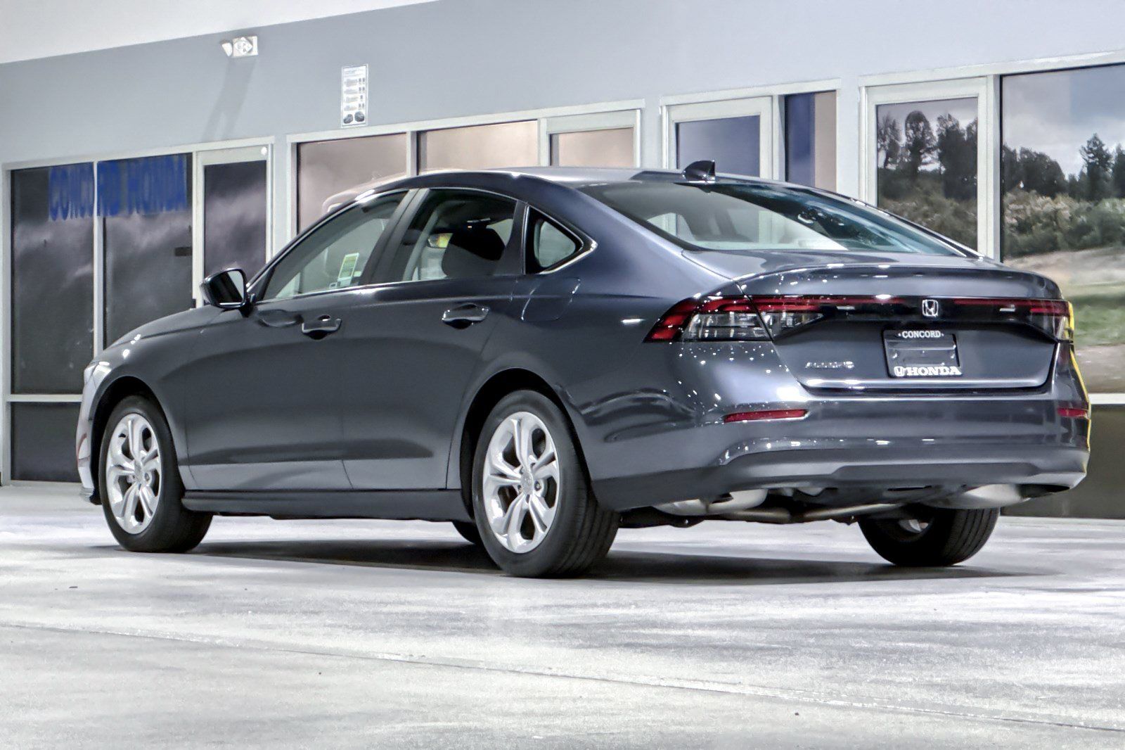 Used 2024 Honda Accord LX image 3