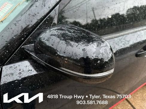 Certified 2022 Kia Soul Turbo FWD image 5