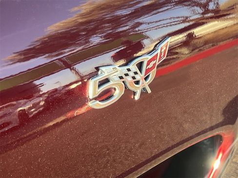 Used 2003 Chevrolet Corvette Base w/ Preferred Equipment Group1 image 11