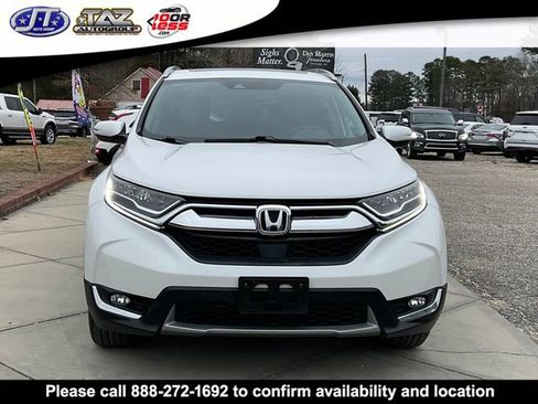 Used 2019 Honda CR-V Touring image 2