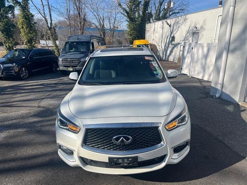 Used 2019 INFINITI QX60 Luxe w/ Sensory Package image 4