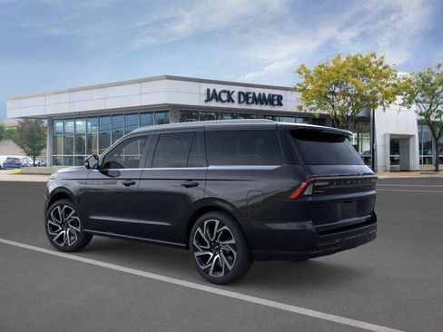 New 2026 Lincoln Navigator Black Label AWD/4WD image 4