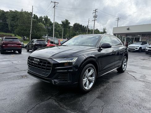 Used 2021 Audi Q8 Premium Plus w/ Premium Plus Package AWD/4WD image 3