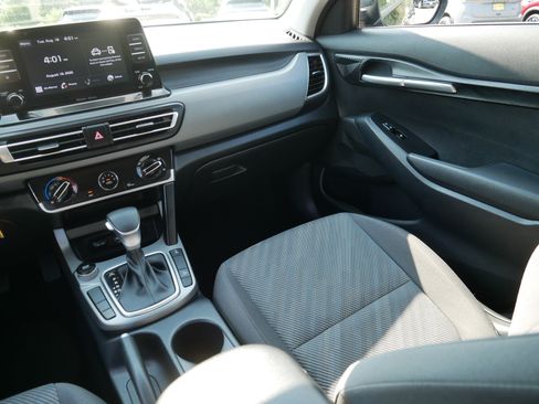 Certified 2023 Kia Seltos LX AWD/4WD image 11