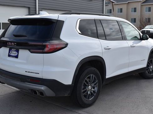 Used 2025 GMC Acadia Elevation image 5