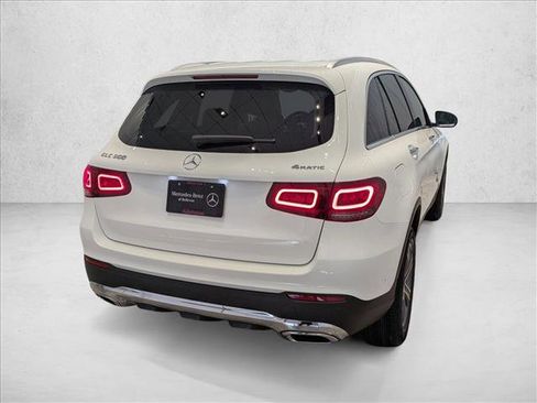 Certified 2022 Mercedes-Benz GLC 300 4MATIC image 5