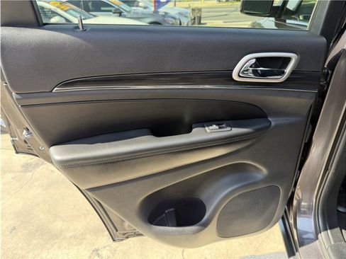 Used 2020 Jeep Grand Cherokee Limited w/ Luxury Group II RWD image 20