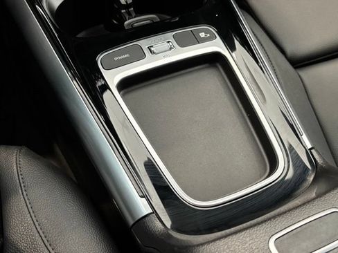 Used 2026 Mercedes-Benz GLA 250 image 24