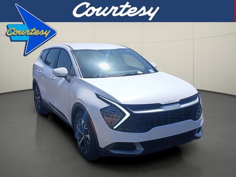 Used 2024 Kia Sportage EX FWD image 1