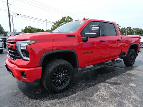 Certified 2024 Chevrolet Silverado 2500 LTZ w/ LTZ Plus Package AWD/4WD image 9