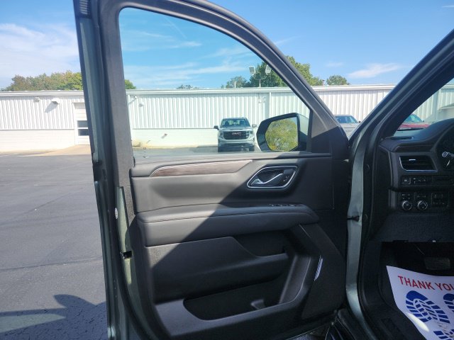 Certified 2024 Chevrolet Tahoe LS w/ Driver Alert Package AWD/4WD image 13