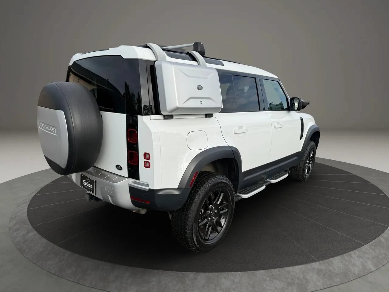 Used 2020 Land Rover Defender 110 SE AWD/4WD image 10