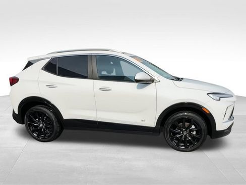 Certified 2025 Buick Encore GX Sport Touring w/ Experience Buick Package AWD/4WD image 9