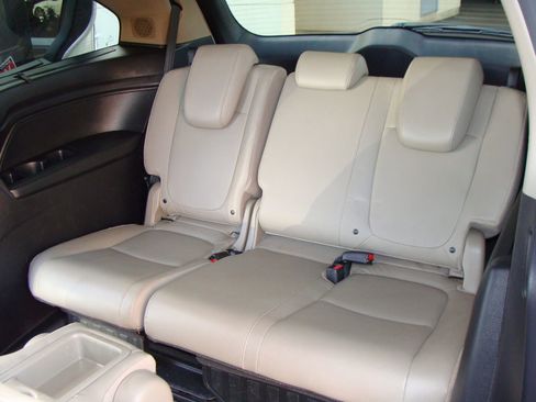 Used 2019 Honda Odyssey Elite image 8