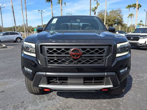 Used 2022 Nissan Frontier PRO-4X image 9
