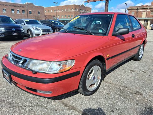 Used 1999 Saab 9-3 2.0T FWD image 4