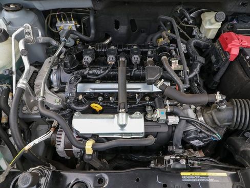 Used 2021 Nissan Kicks SV image 28