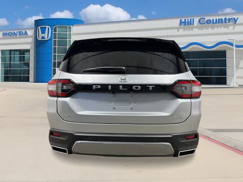 New 2026 Honda Pilot Elite image 4