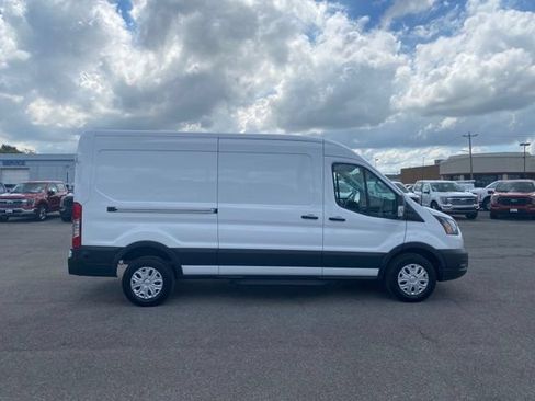 New 2023 Ford E-Transit Medium Roof w/ Load Area Protection Package RWD image 7