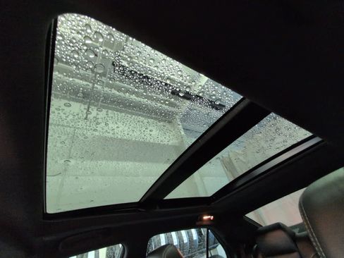 Used 2022 Chrysler 300 S w/ Comfort Group image 25