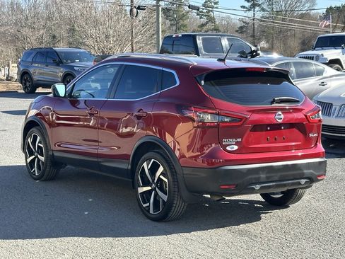 Used 2021 Nissan Rogue Sport SL w/ Premium Package image 8