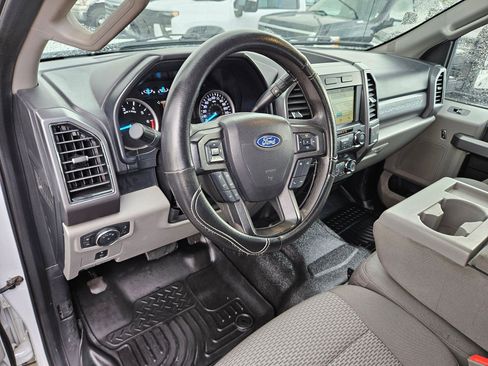 Used 2019 Ford F350 XLT w/ XLT Value Package image 12